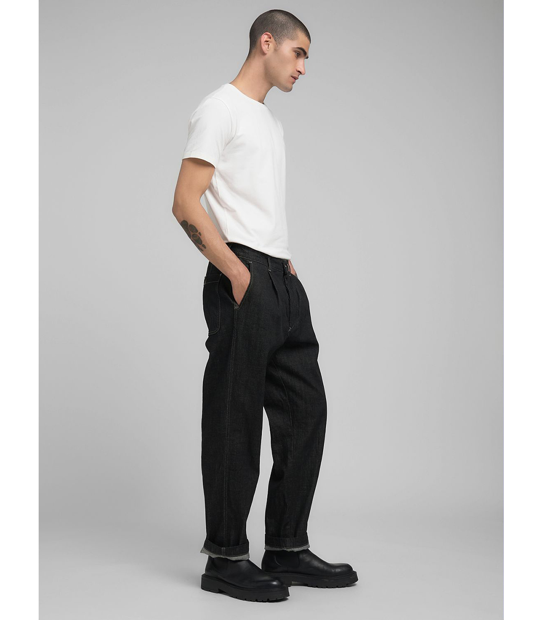 リラックスフィットELYM デニムチノパンツ 詳細画像 ブラック 4